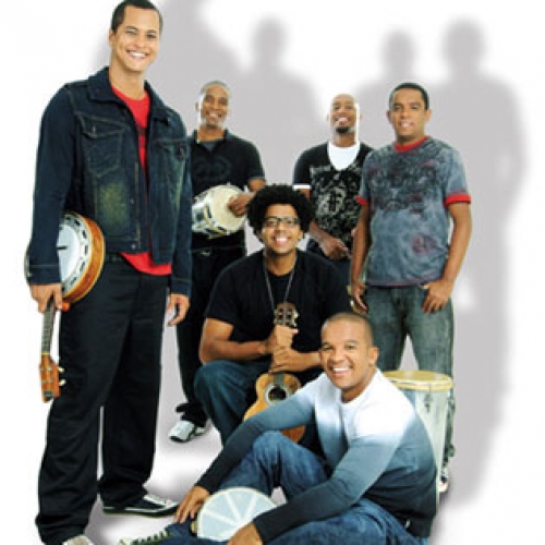 Capa de Labirinto sem saída - Grupo Bom Gosto