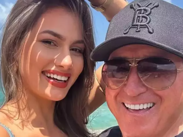 Aos 74 anos, Amado Batista se declara à esposa de 22 anos: 'Não existem regras'